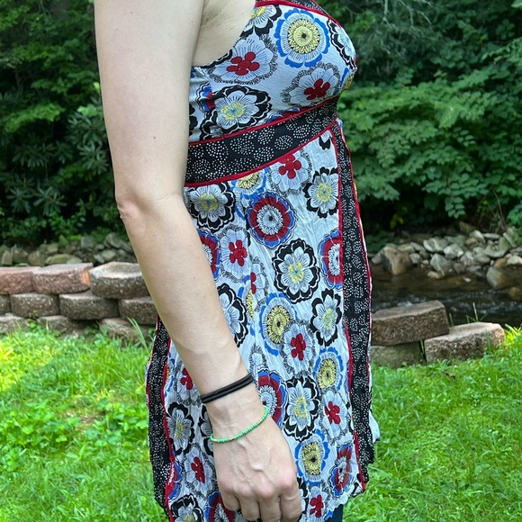 NWOT Bisou Bisou  super cute floral hippie pattern flowy chiffon top size XS ! - Picture 10 of 11